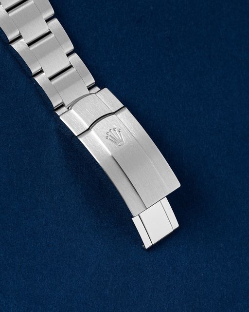 Rolex Oyster Perpetual 124200 Image 4